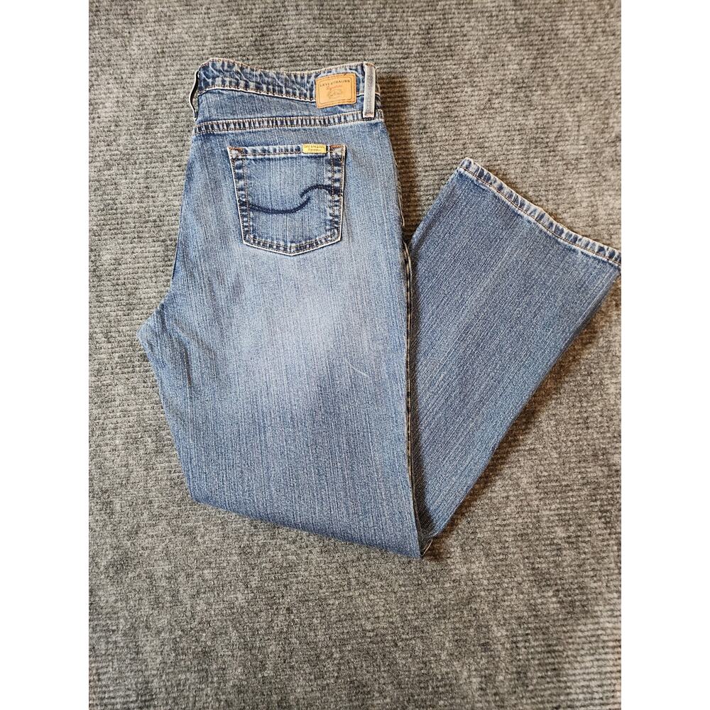 Levi Strauss Womens Size 18 Signature Mid Rise Bootcut Womens Blue Denim Jeans